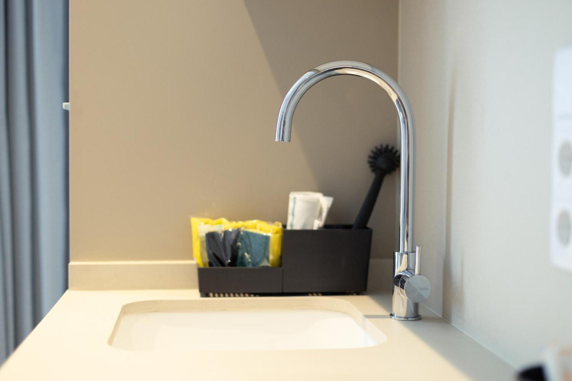 Dorm4You Arena Plaza Valencia Eksteriør bilde